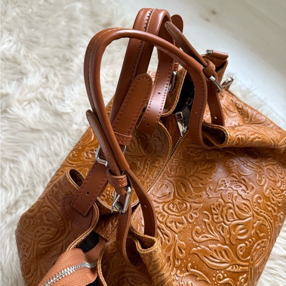 NWT Isadora Genuine Italian Leather Tote Bag Purse - Picture 6 of 13